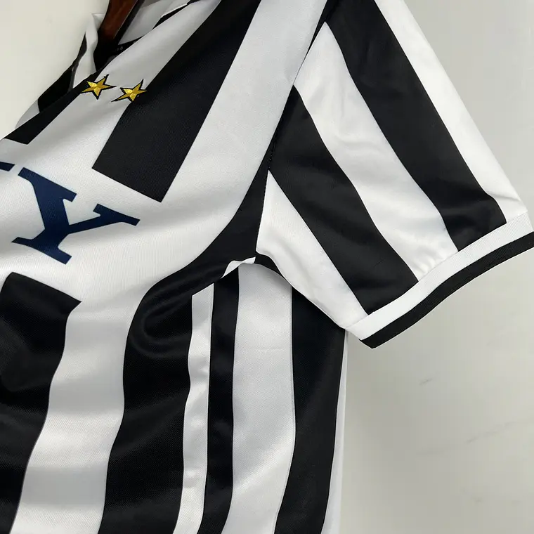 Juventus Home 96/97 5