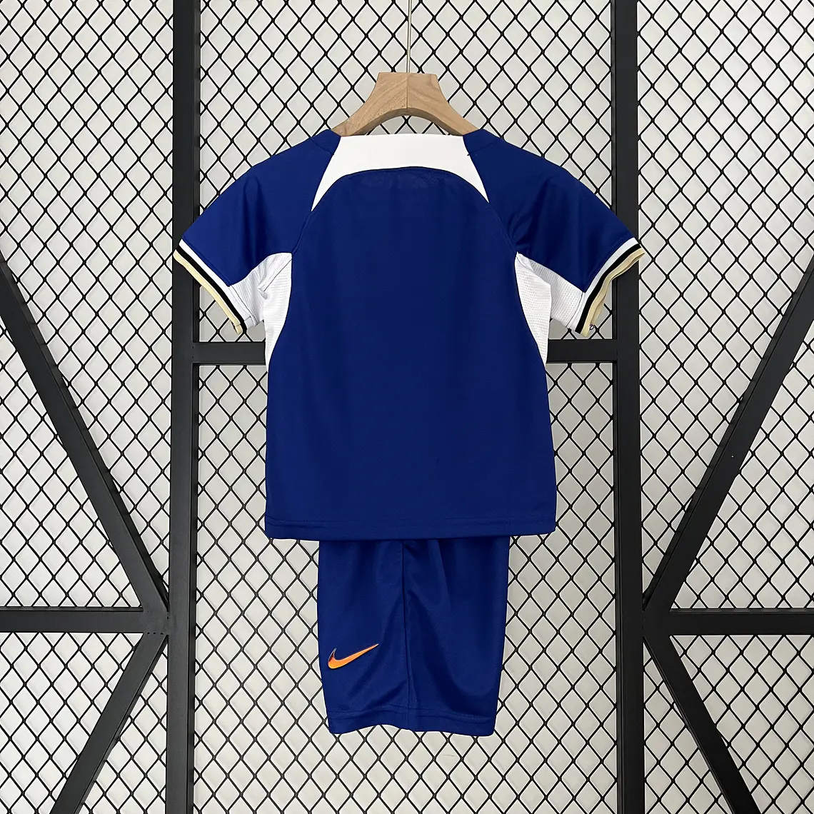 Chelsea Home 23/24 Kit Criança 3