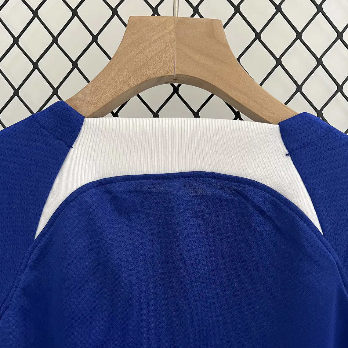 Chelsea Home 23/24 Kit Criança 9