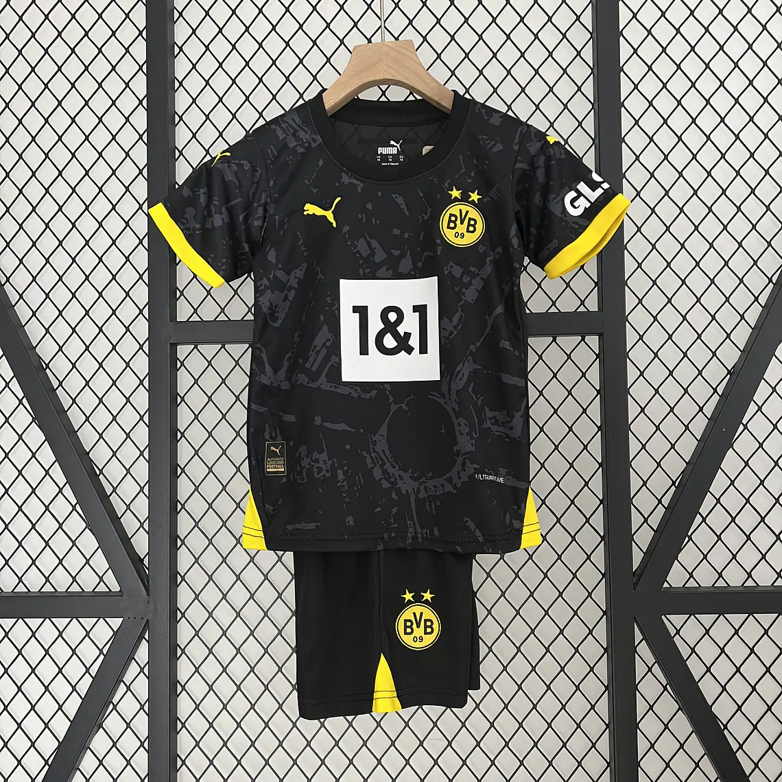 Dortmund Away 23/24 Kit Criança 2