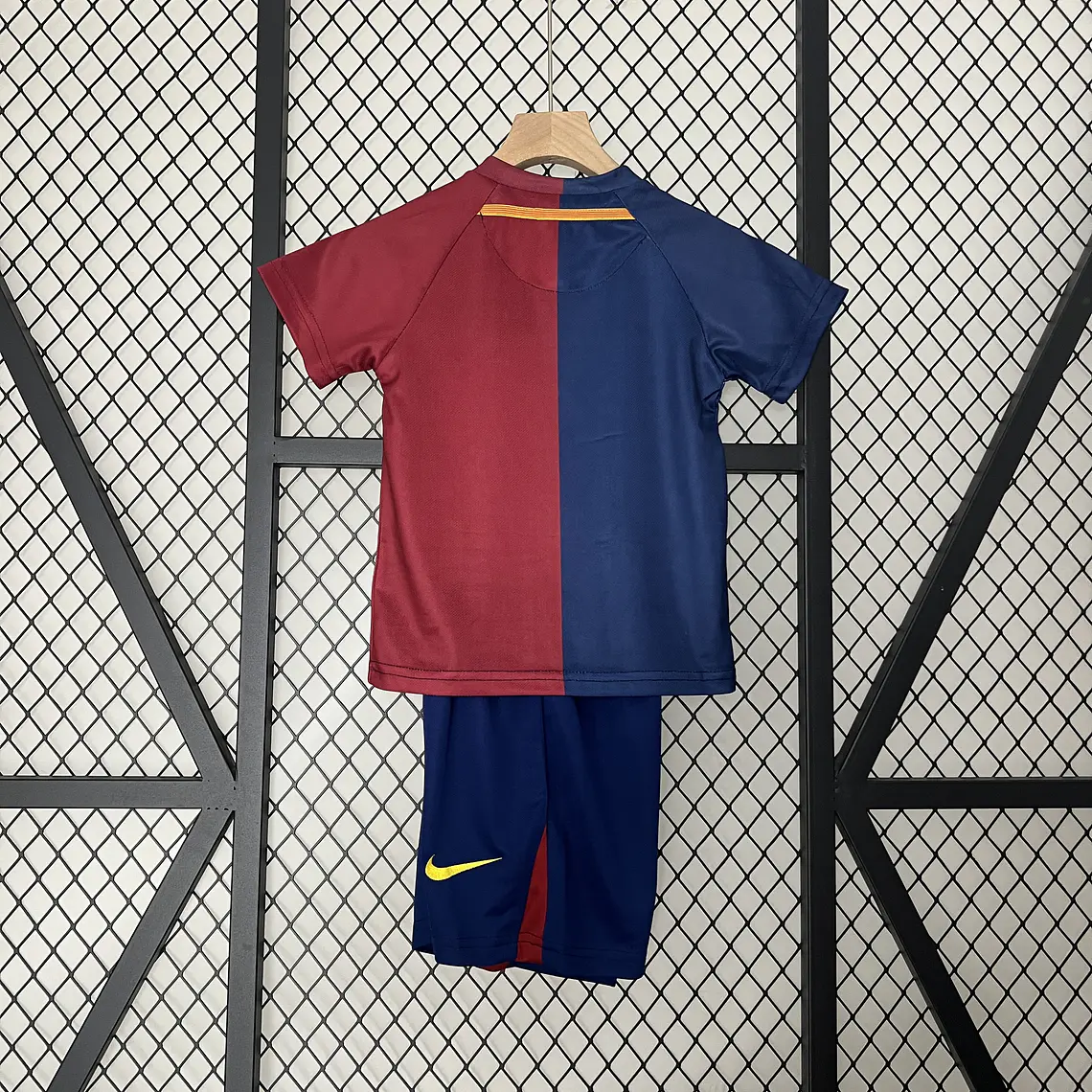 Barcelona Home 08/09 Kit Criança 3