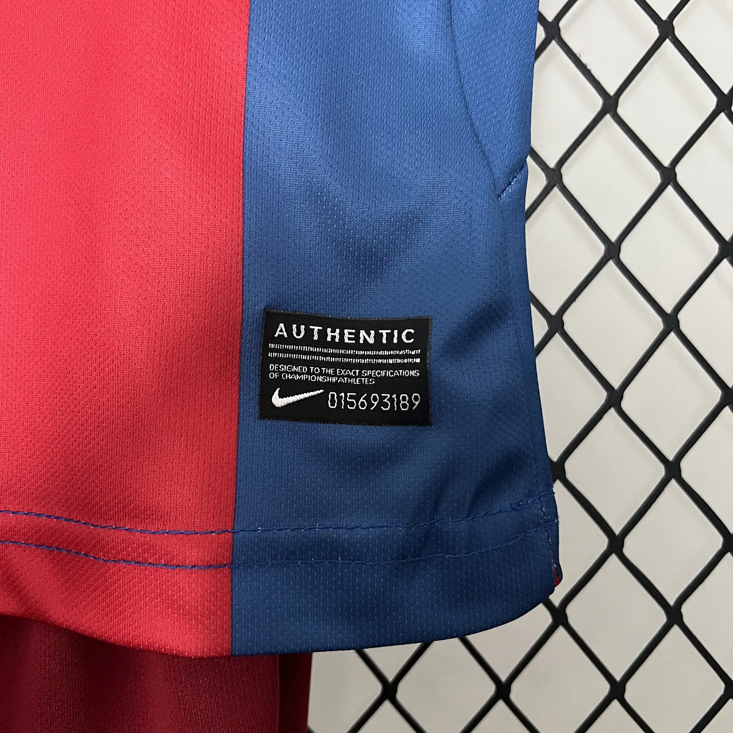 Barcelona Home 10/11 Kit Criança 9
