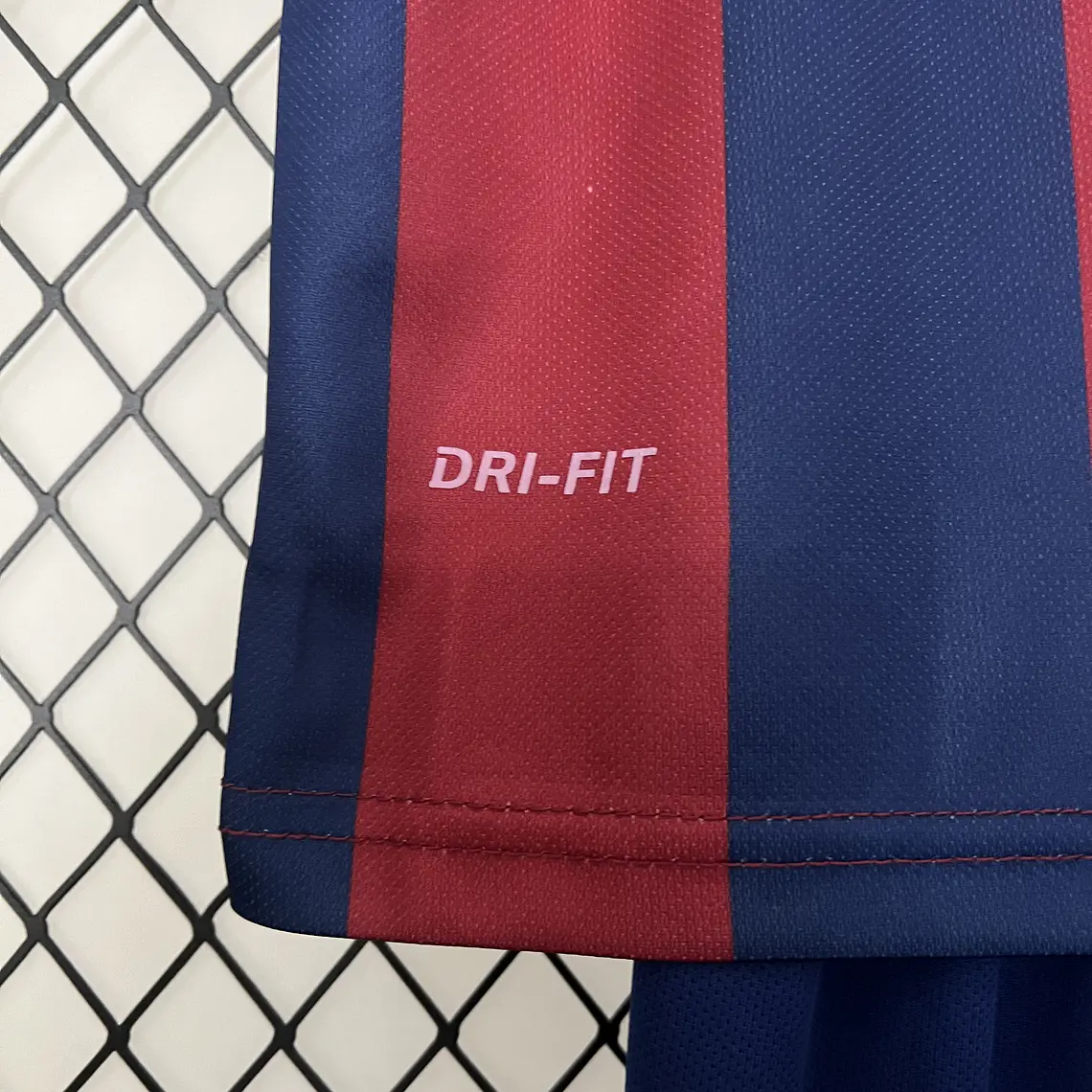 Barcelona Home 14/15 Kit Criança 9