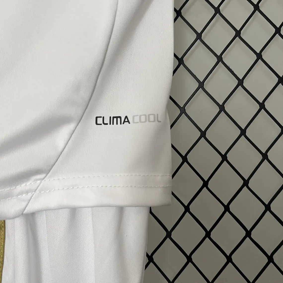 Real Madrid Home 11/12 Kit Criança 9