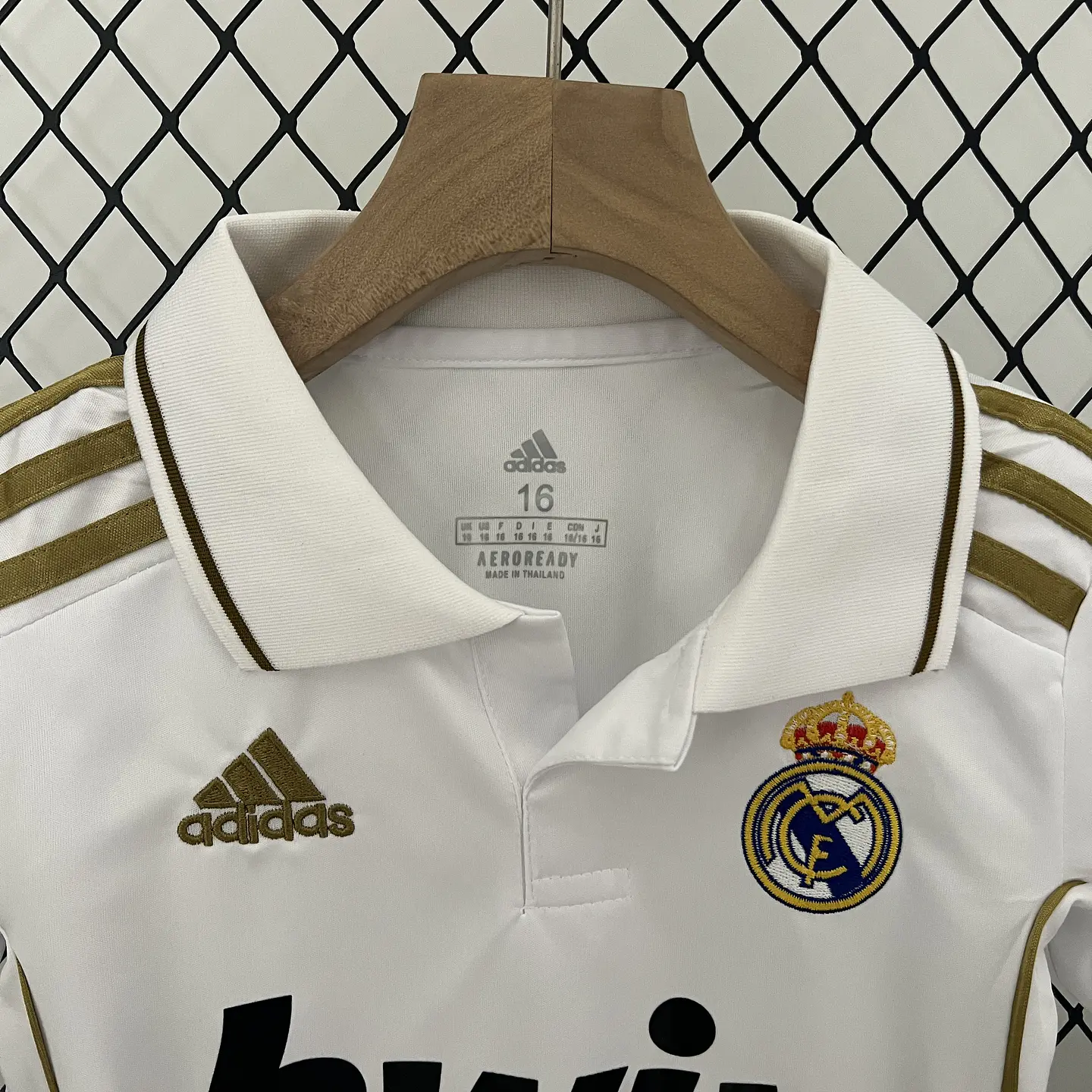 Real Madrid Home 11/12 Kit Criança 4