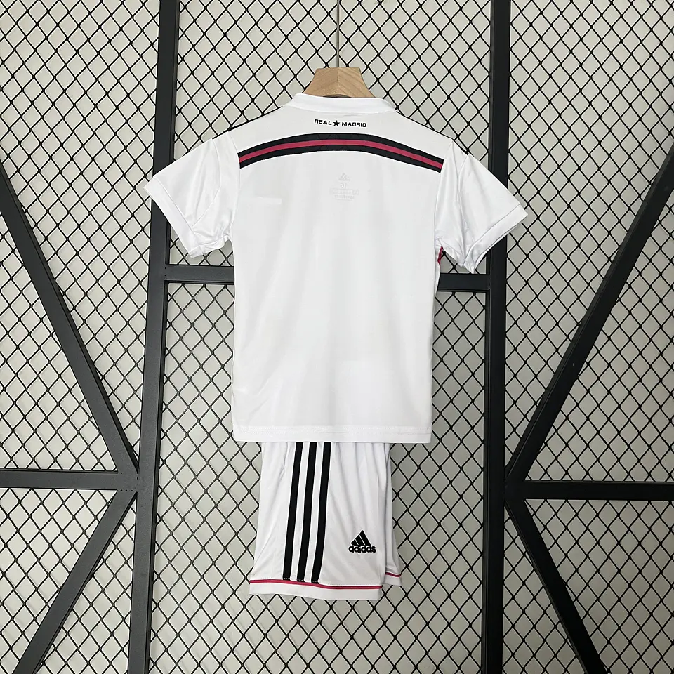 Real Madrid Home 14/15 Kit Criança 3
