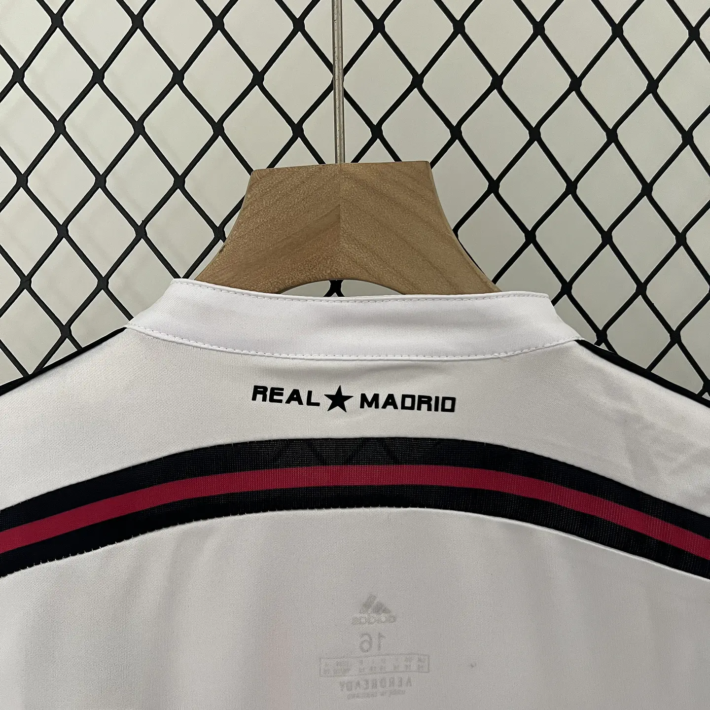 Real Madrid Home 14/15 Kit Criança 7