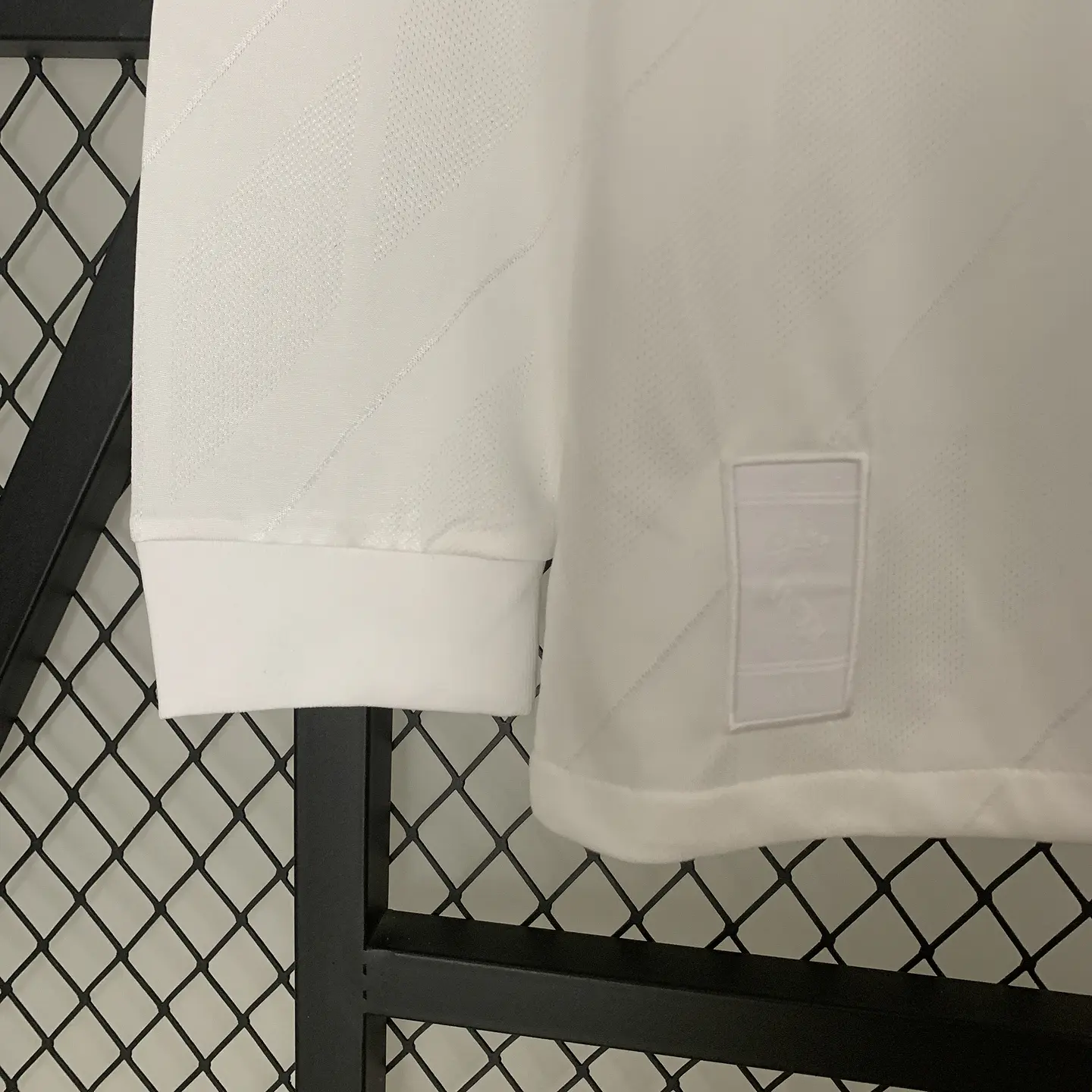 Real Madrid Home 17/18 Manga Longa 8