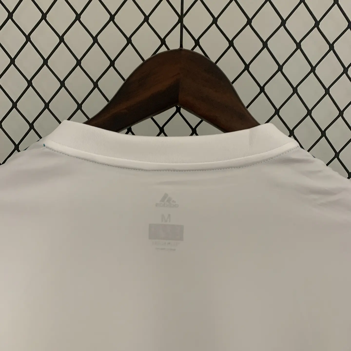 Real Madrid Home 17/18 Manga Longa 7