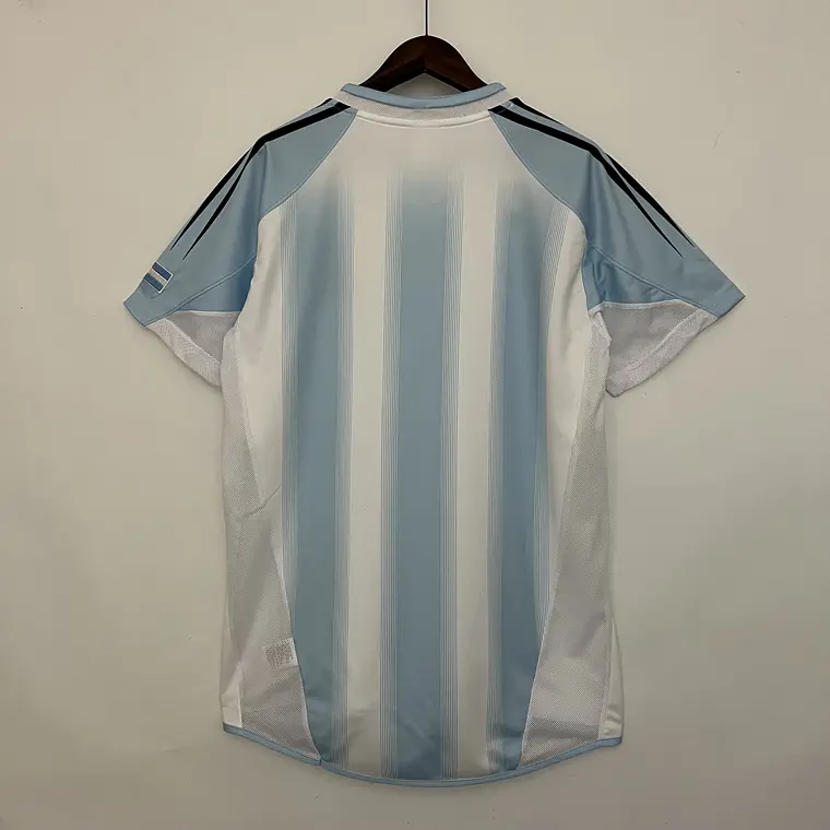 Argentina Home 04/05 3