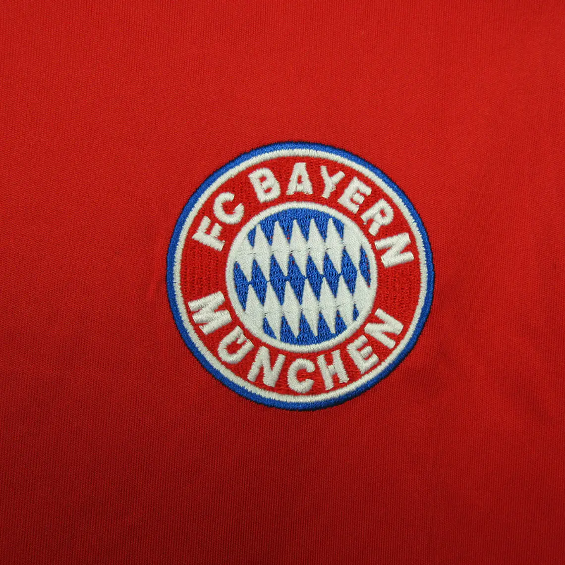 Bayern Home 99/01 5