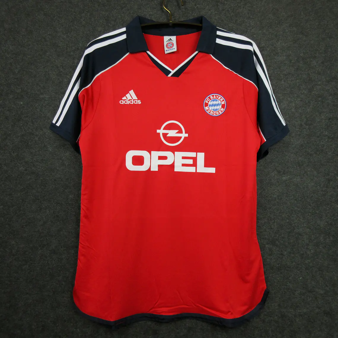 Bayern Home 99/01 2