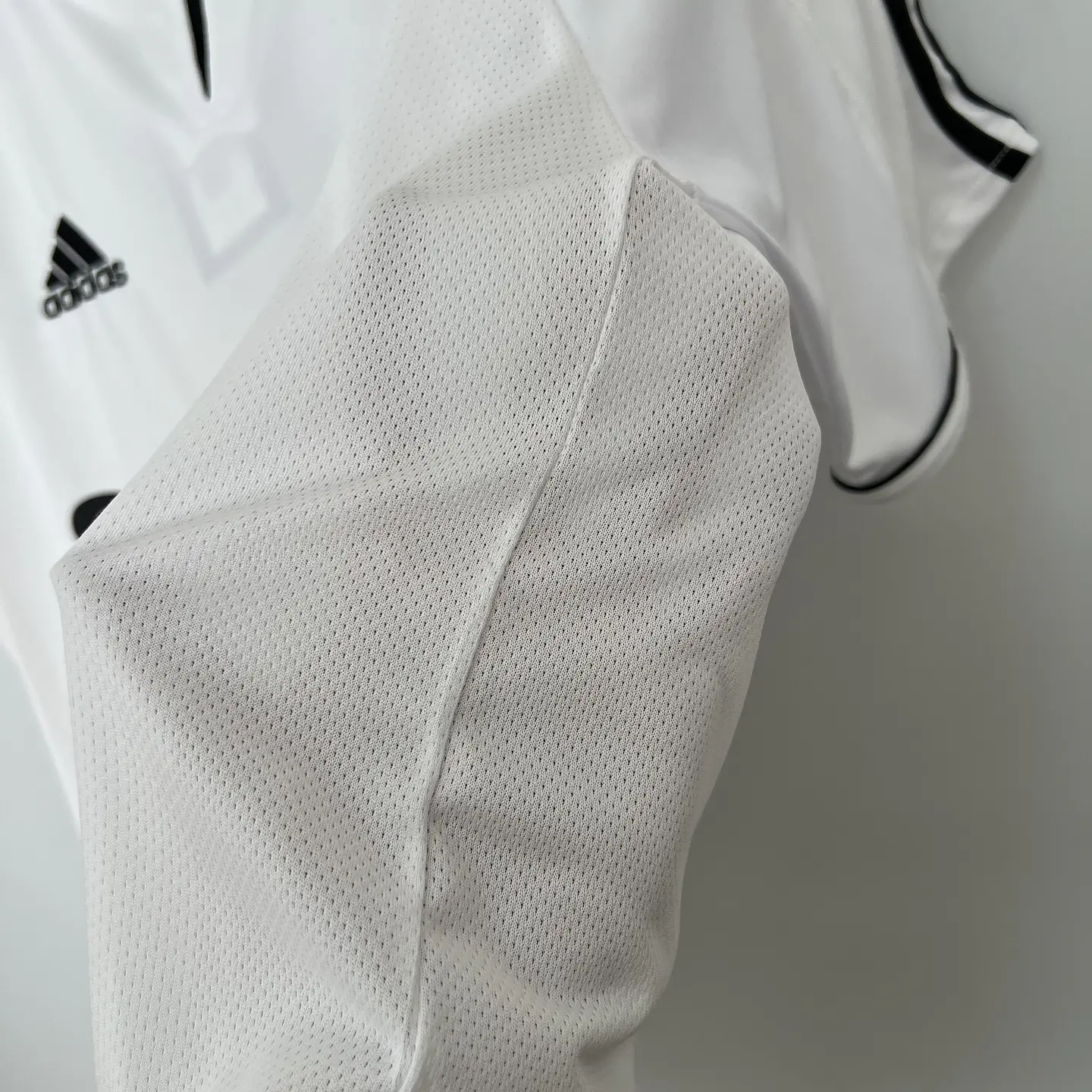 Real Madrid Home 03/04 6