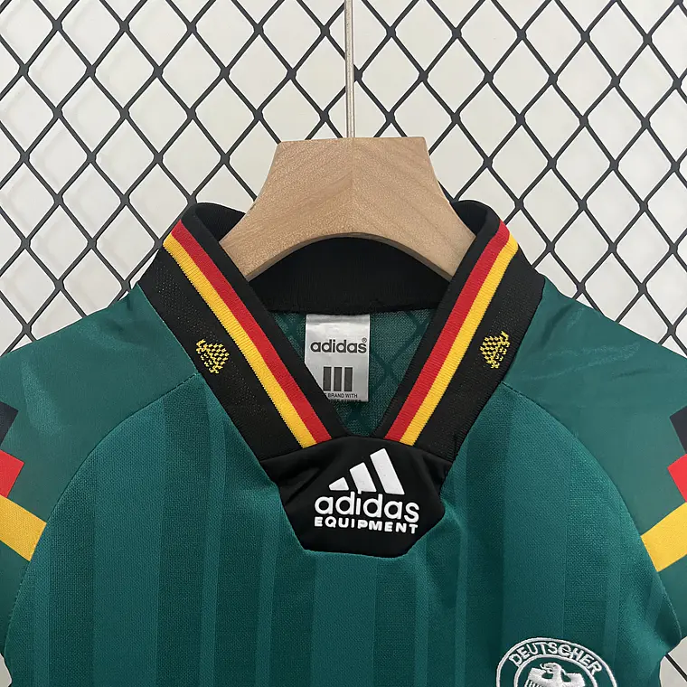 Alemanha Away 1992 Kit Criança 2