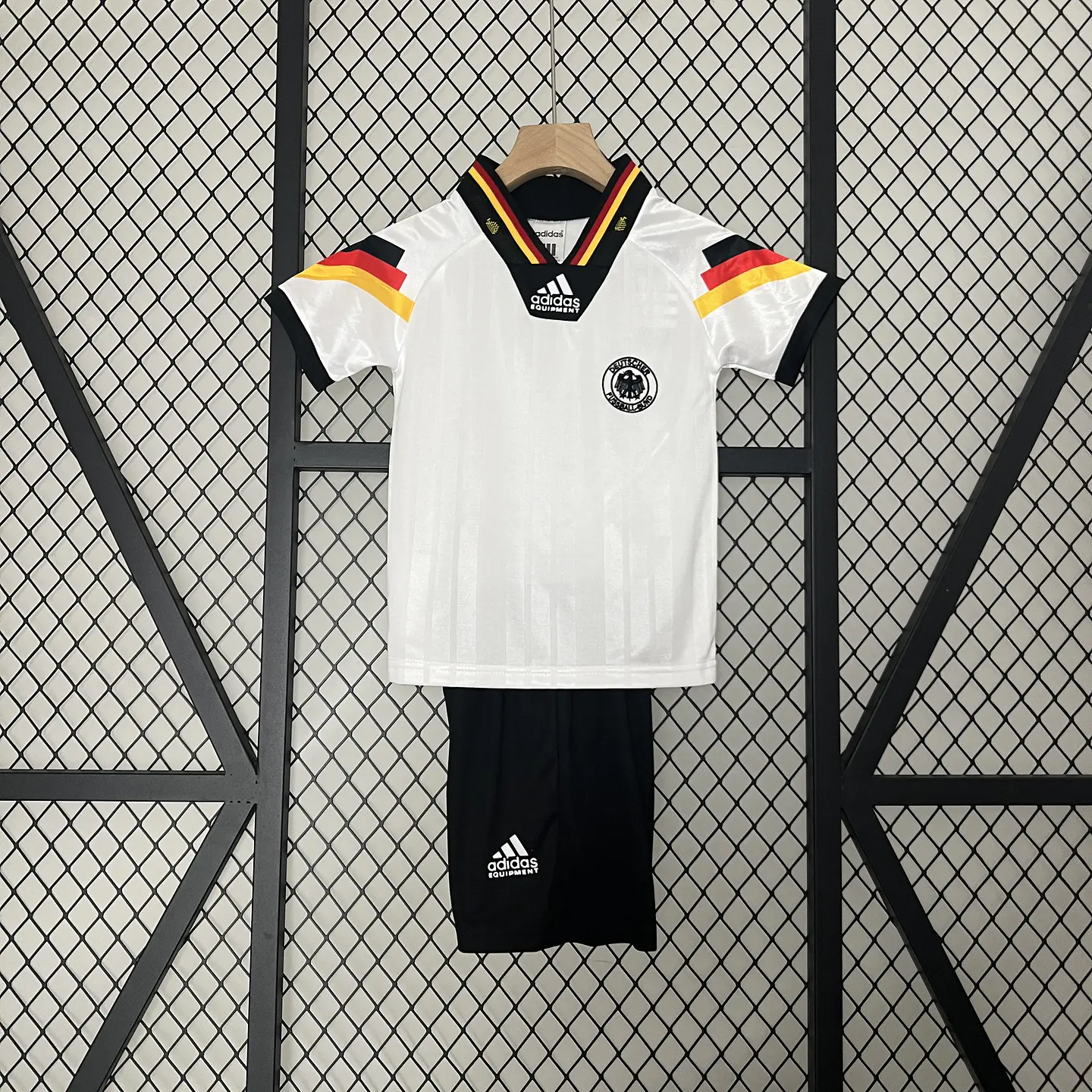Alemanha Home 1992 Kit Criança 1
