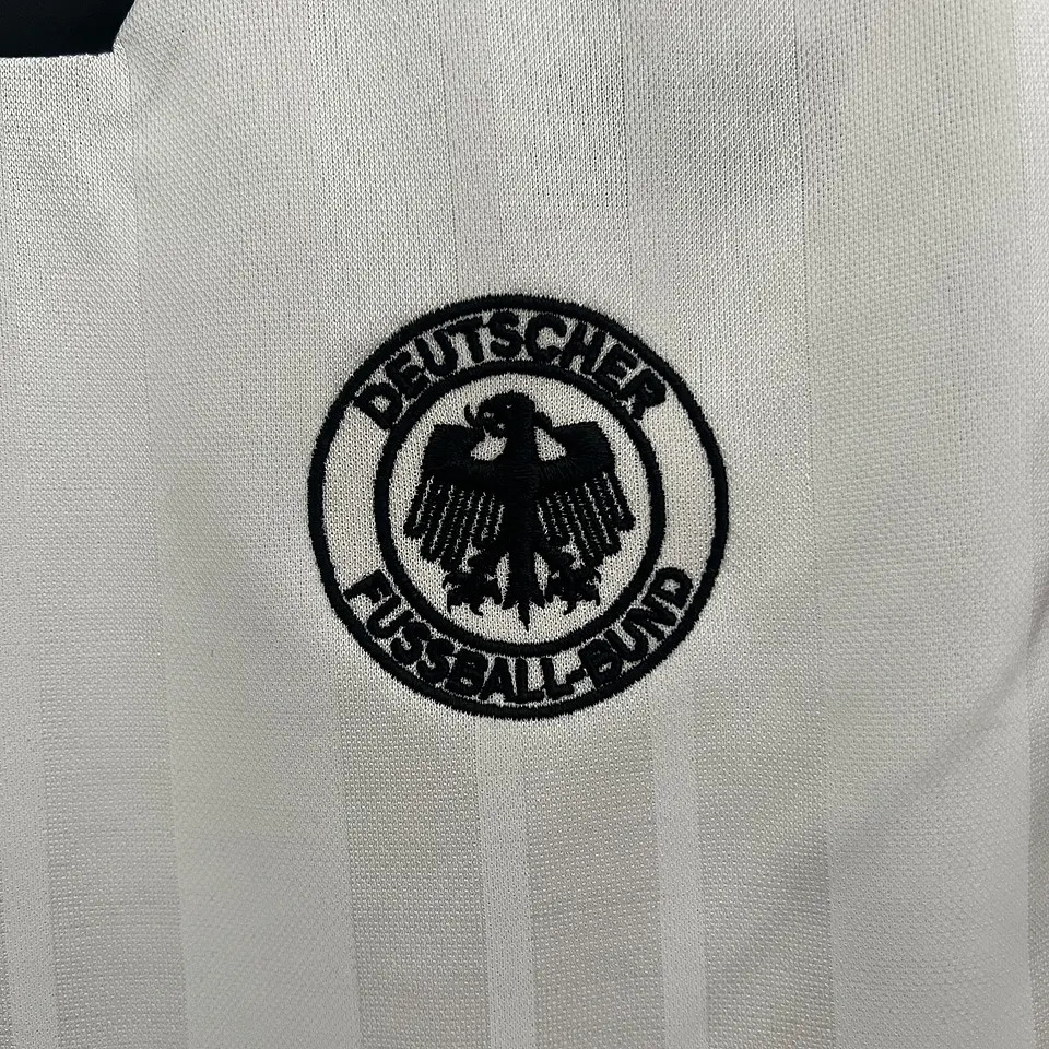 Alemanha Home 1992 Kit Criança 5