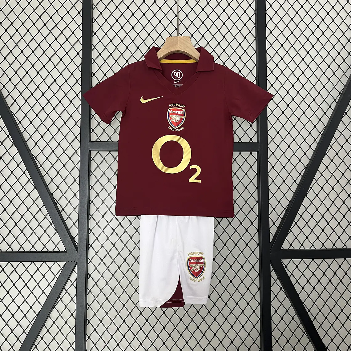 Arsenal Home 05/06 Kit Criança 2