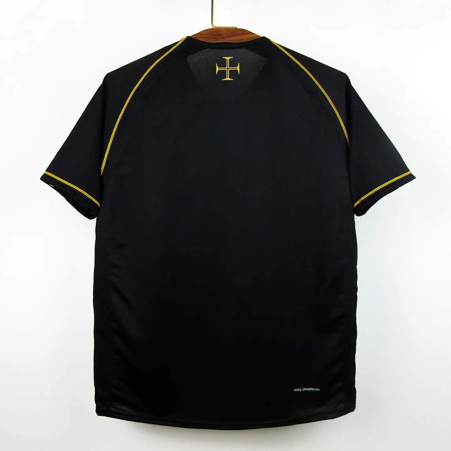 Portugal Away 2006 4