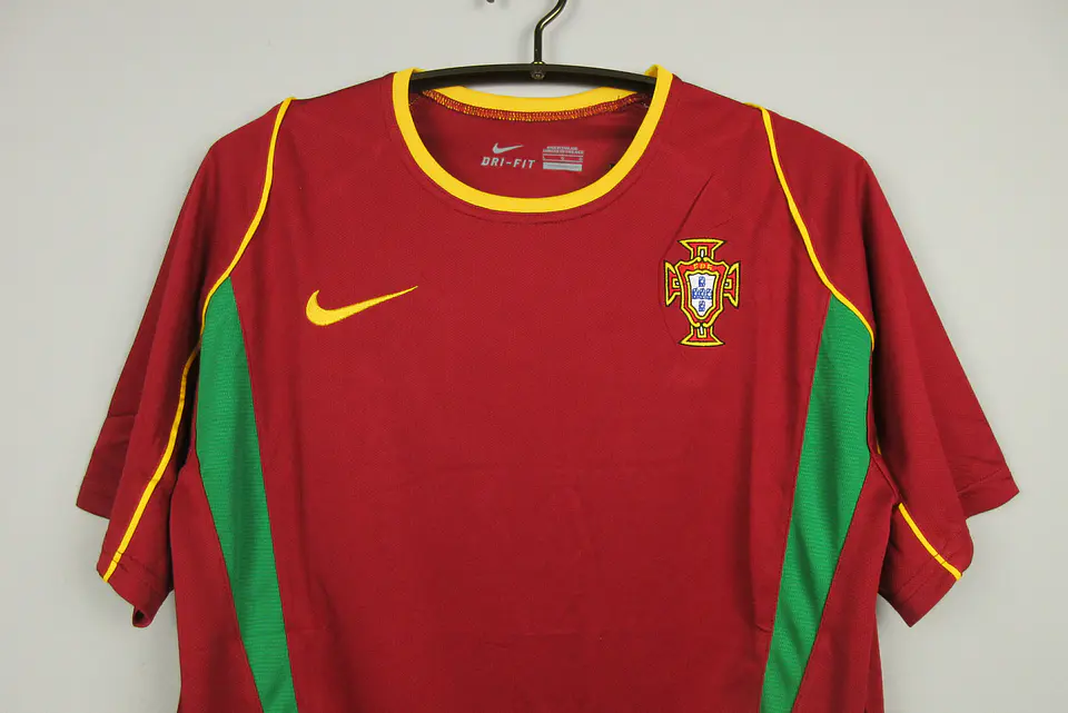 Portugal Home 2002 3