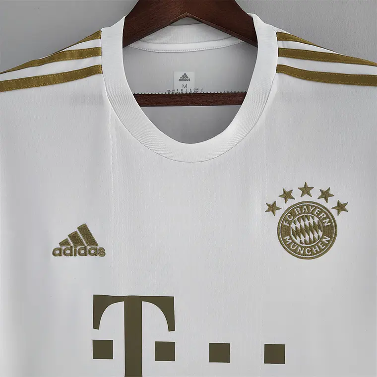 Bayern Away 22/23 5