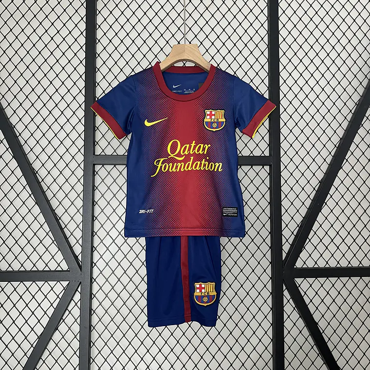 Barcelona Home 12/13 Kit Criança 2