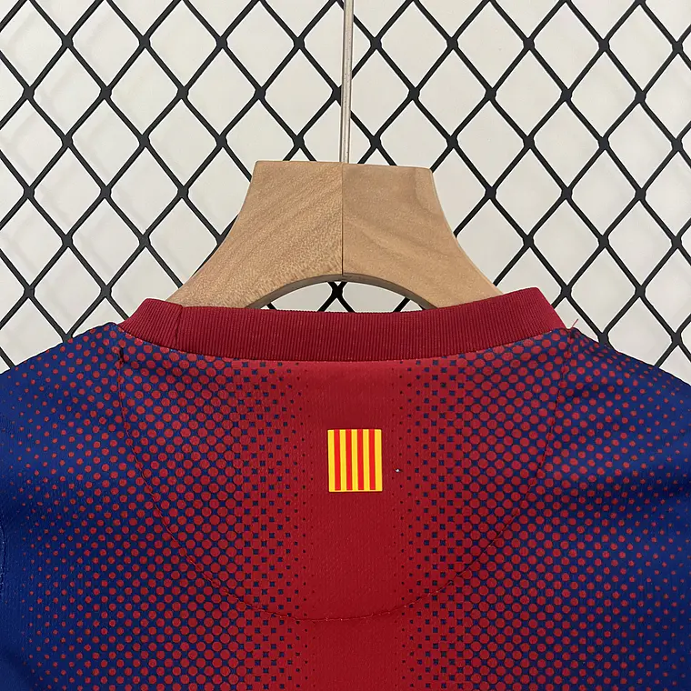 Barcelona Home 12/13 Kit Criança 9