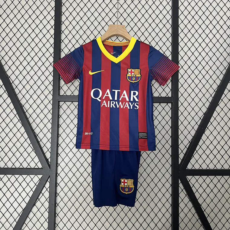 Barcelona Home 13/14 Kit Criança 2