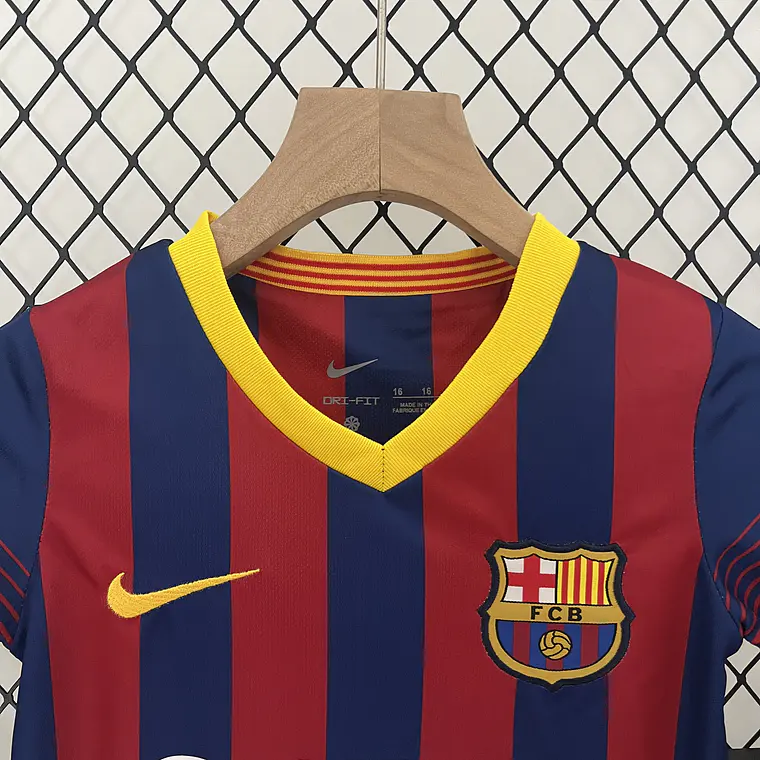 Barcelona Home 13/14 Kit Criança 4