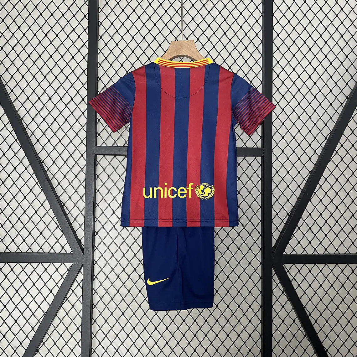 Barcelona Home 13/14 Kit Criança 3