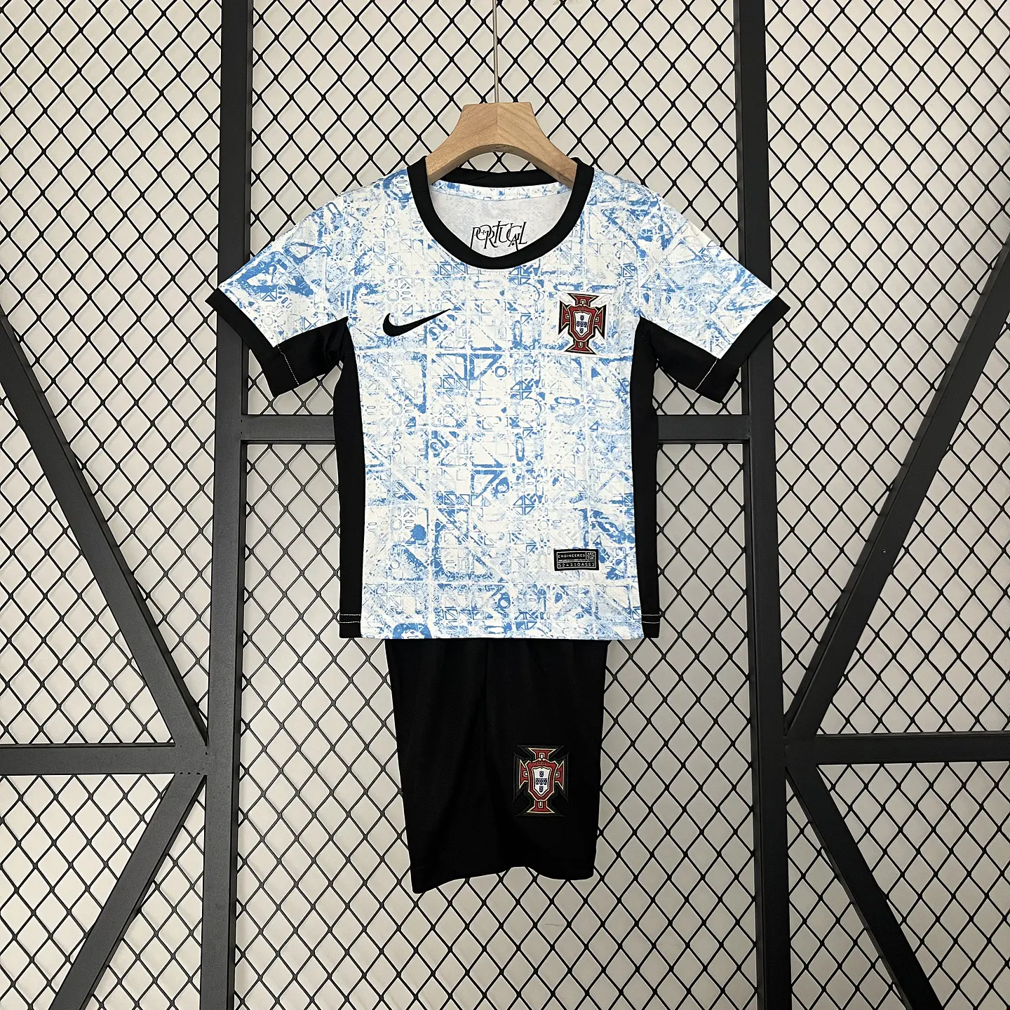Portugal Away Euro 2024 Kit Criança 2