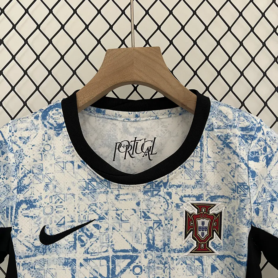 Portugal Away Euro 2024 Kit Criança 4