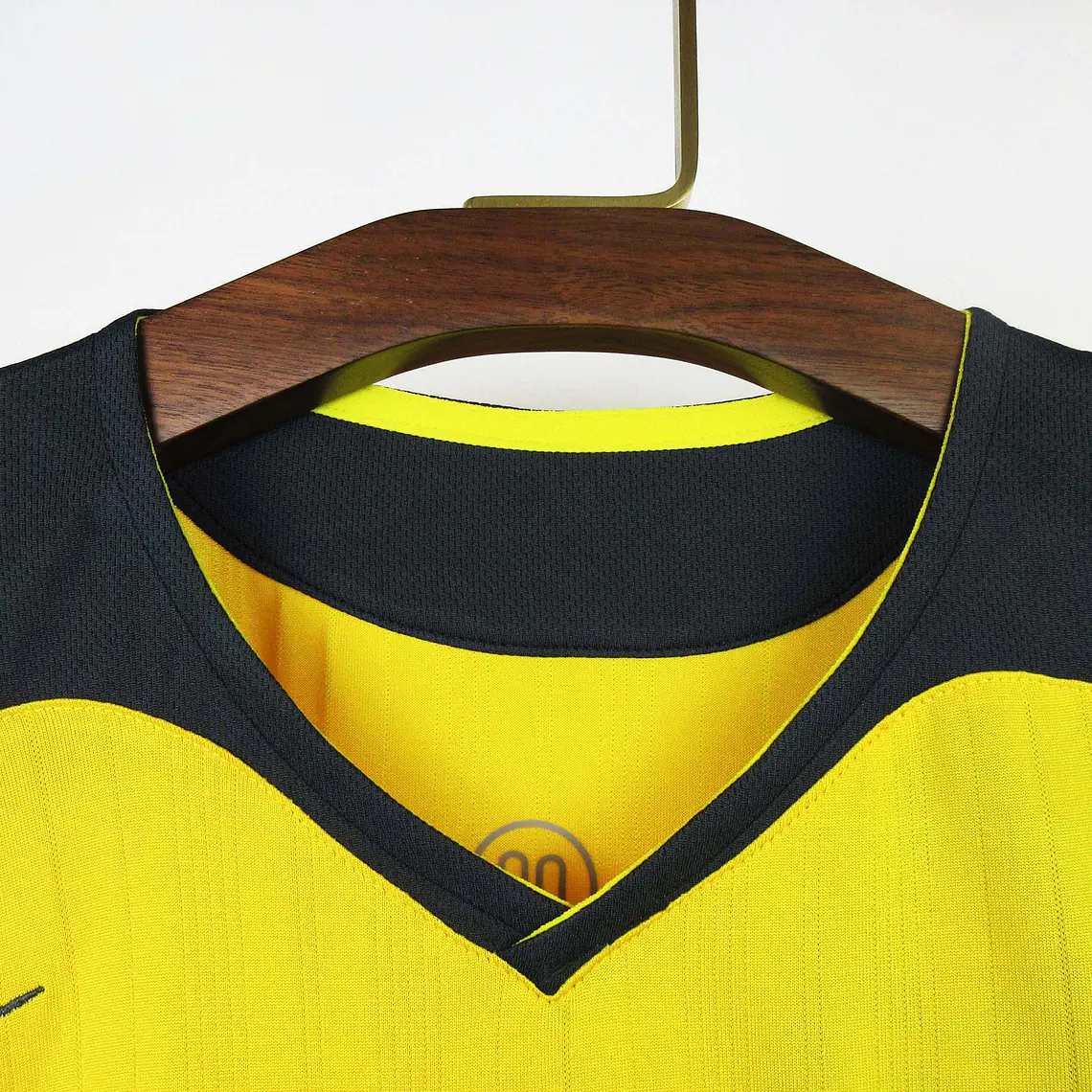 Arsenal Away 05/06 6