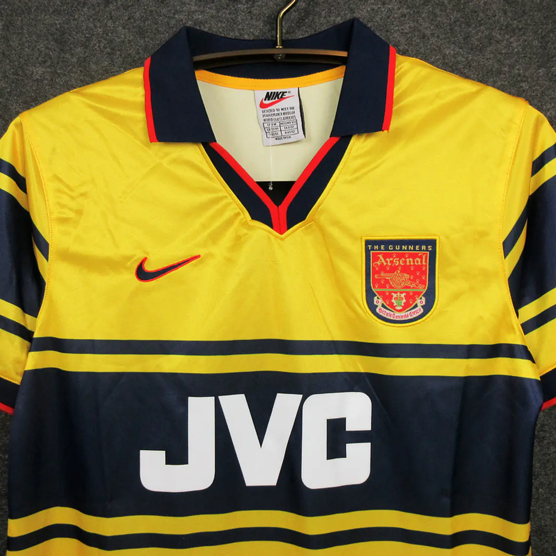 Arsenal Away 97/98 4