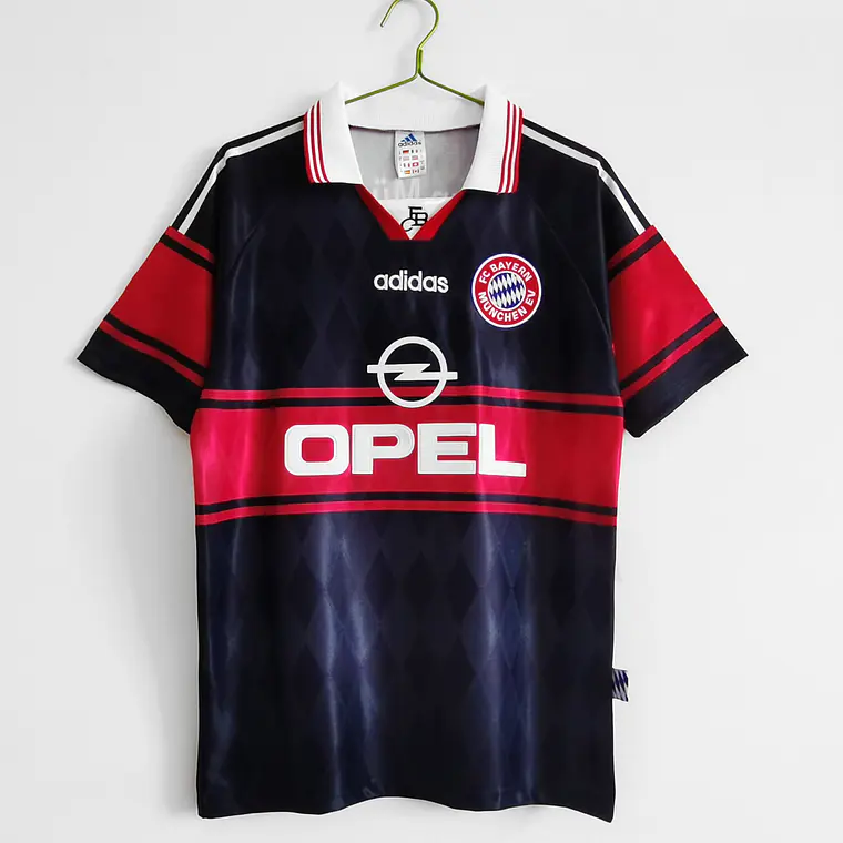 Bayern Home 97/99 2