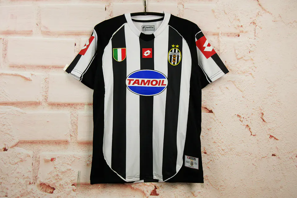 Juventus Home 02/03 2