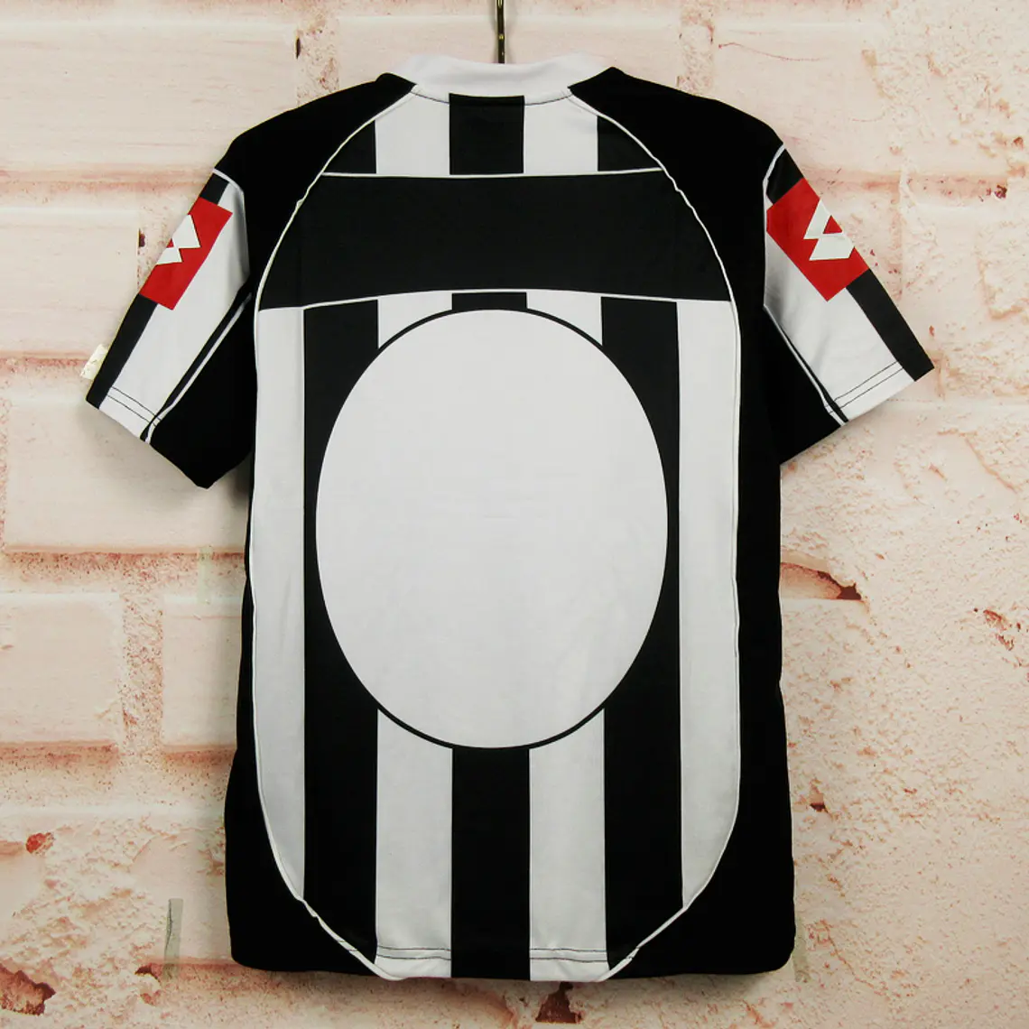 Juventus Home 02/03 4