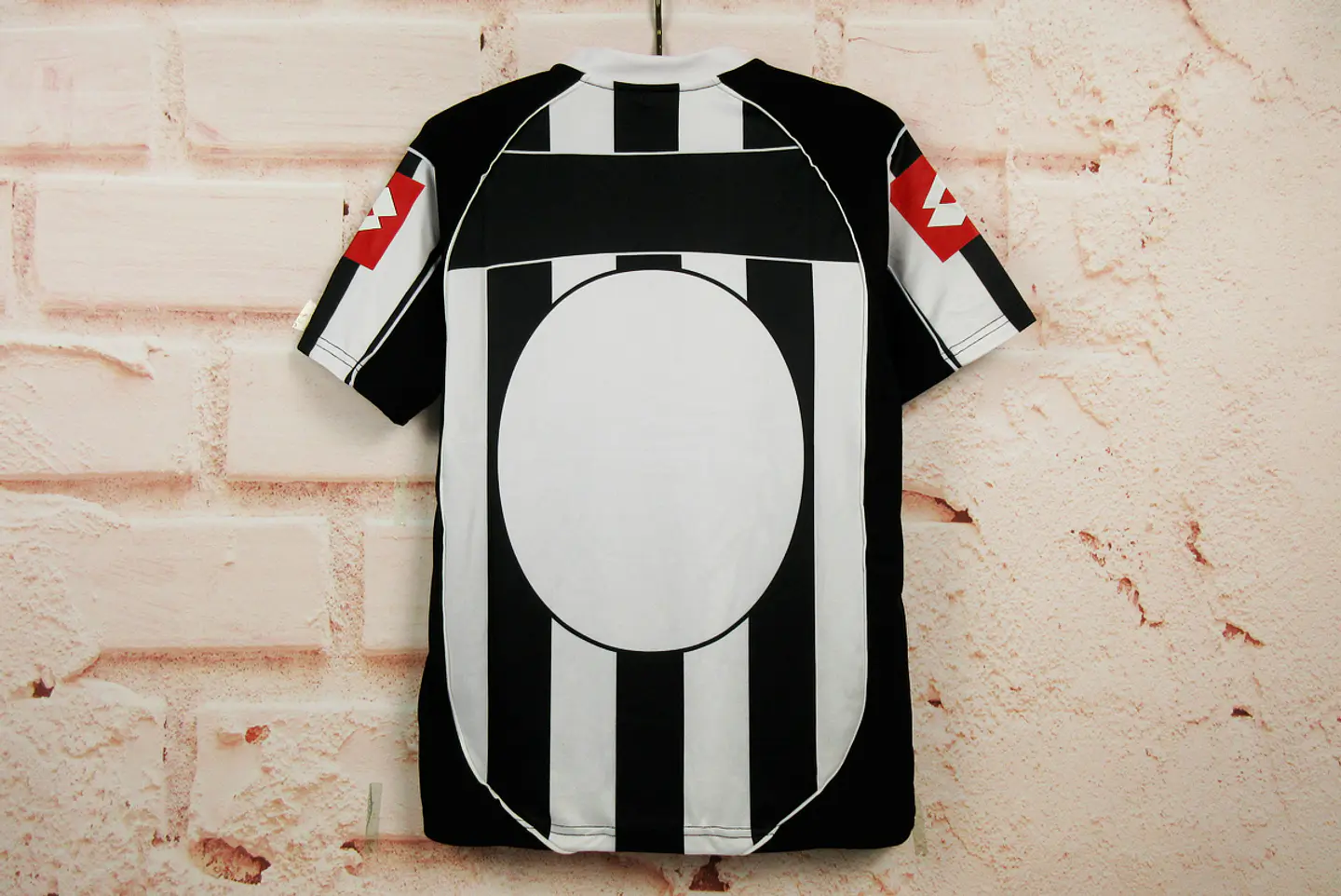 Juventus Home 02/03 4