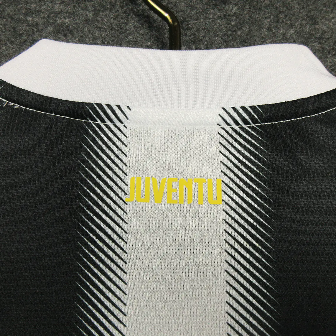 Juventus Home 11/12 8