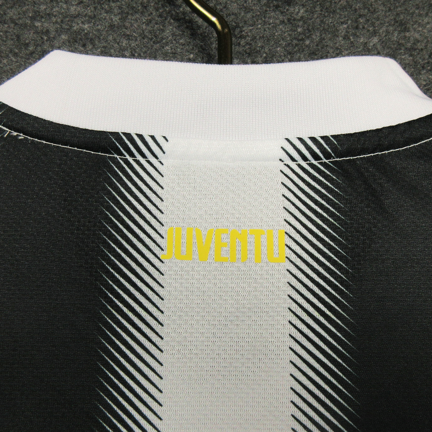 Juventus Home 11/12 7