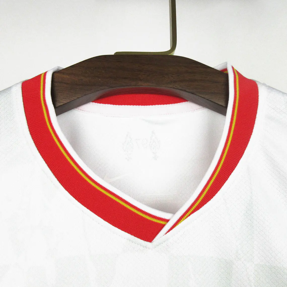 Liverpool Away 24/25 6