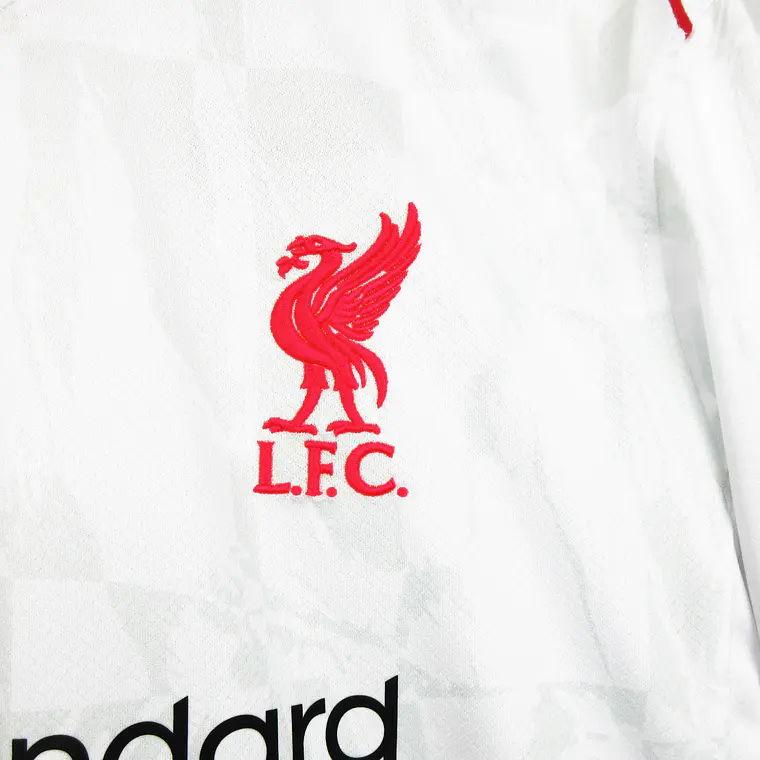 Liverpool Away 24/25 4