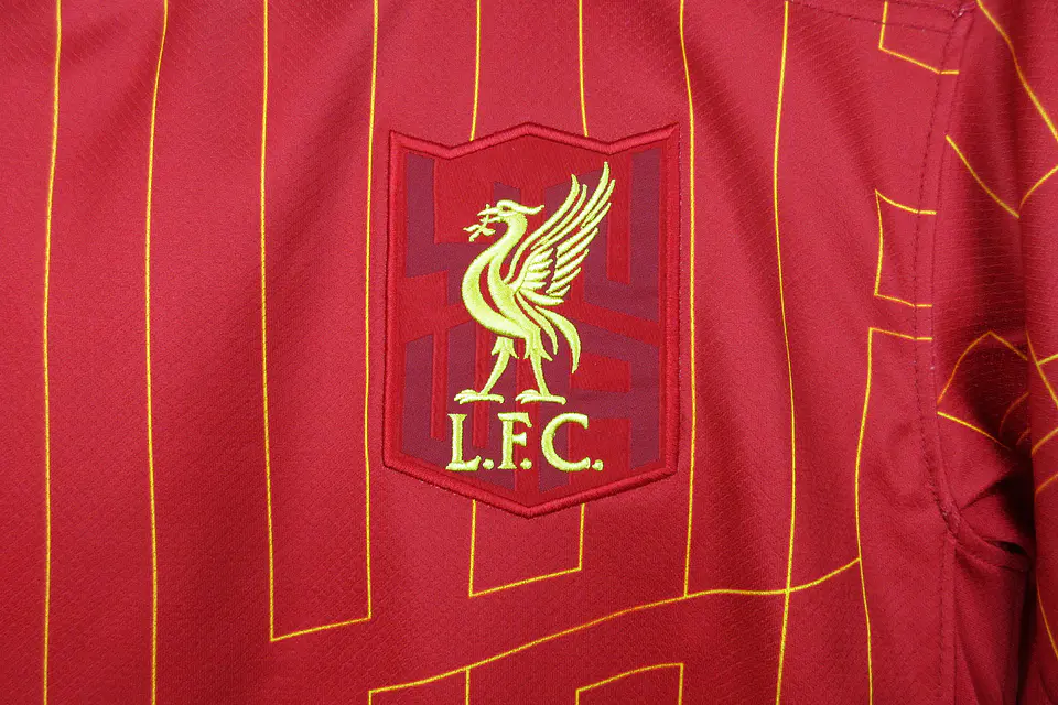 Liverpool Home 24/25 5
