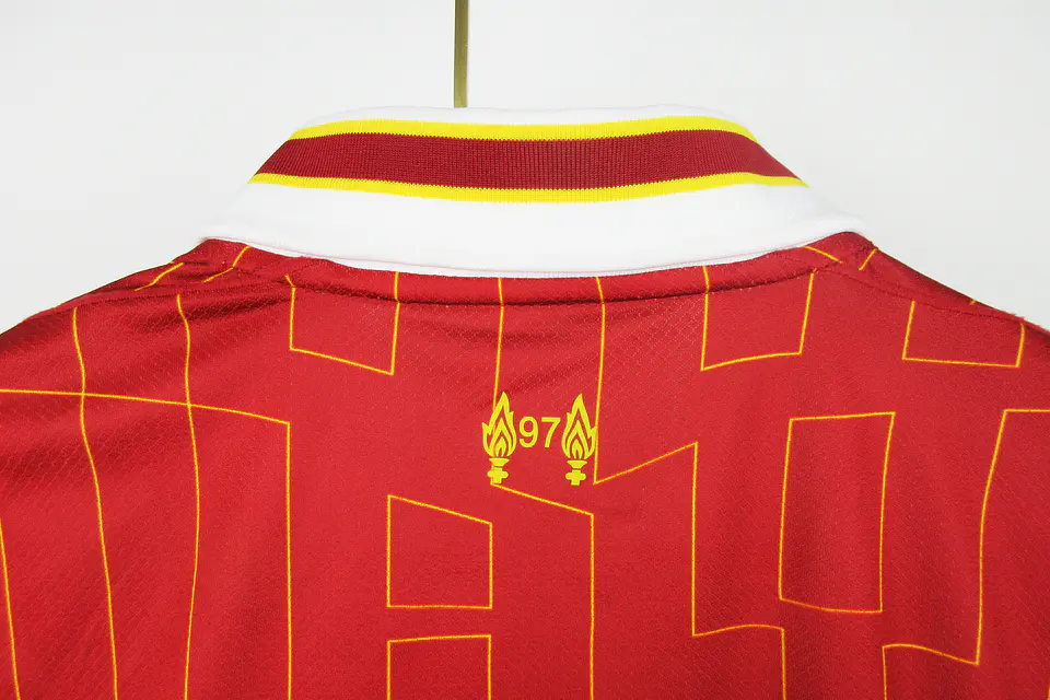 Liverpool Home 24/25 8
