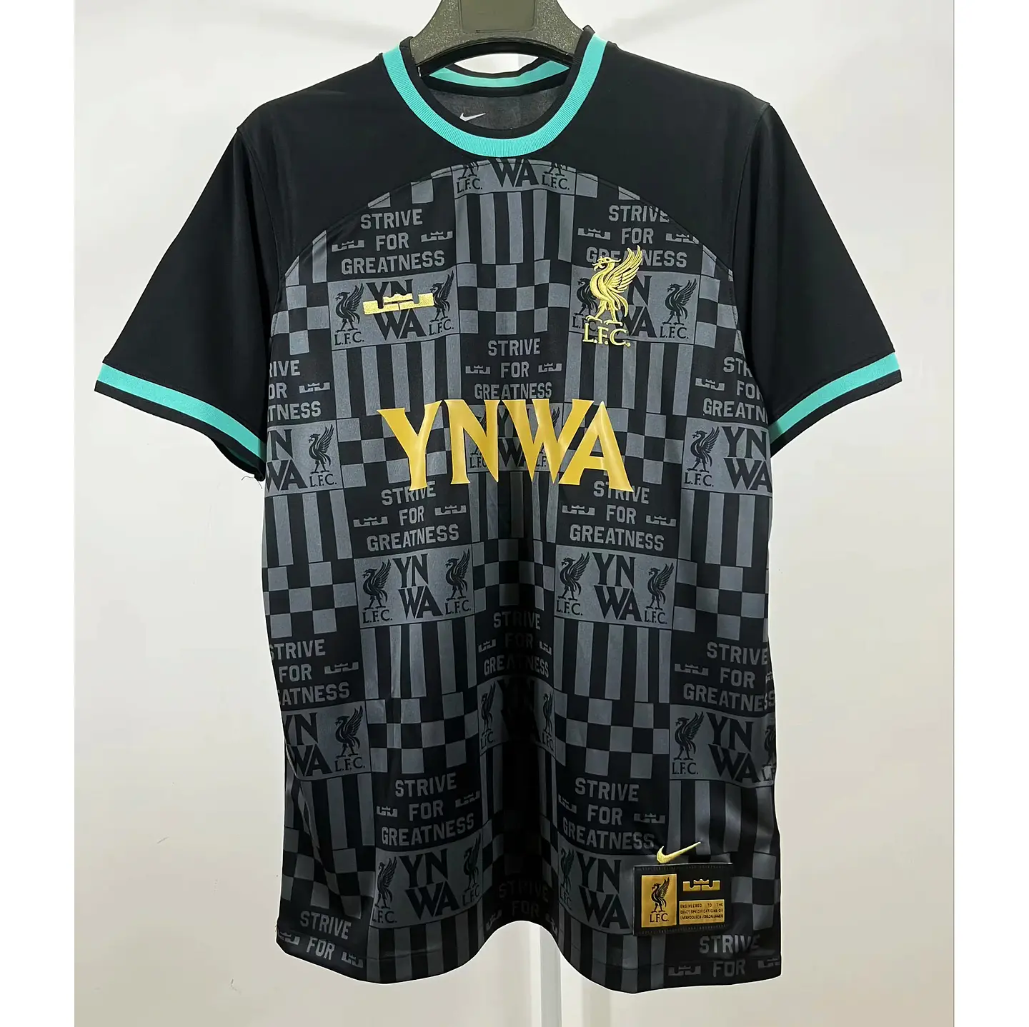 Liverpool Especial Lebron James 24/25 2