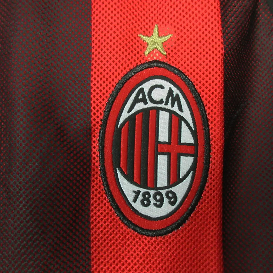 Milan Home 02/03 4