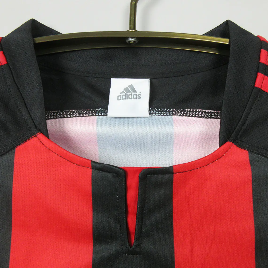 Milan Home 03/04 6