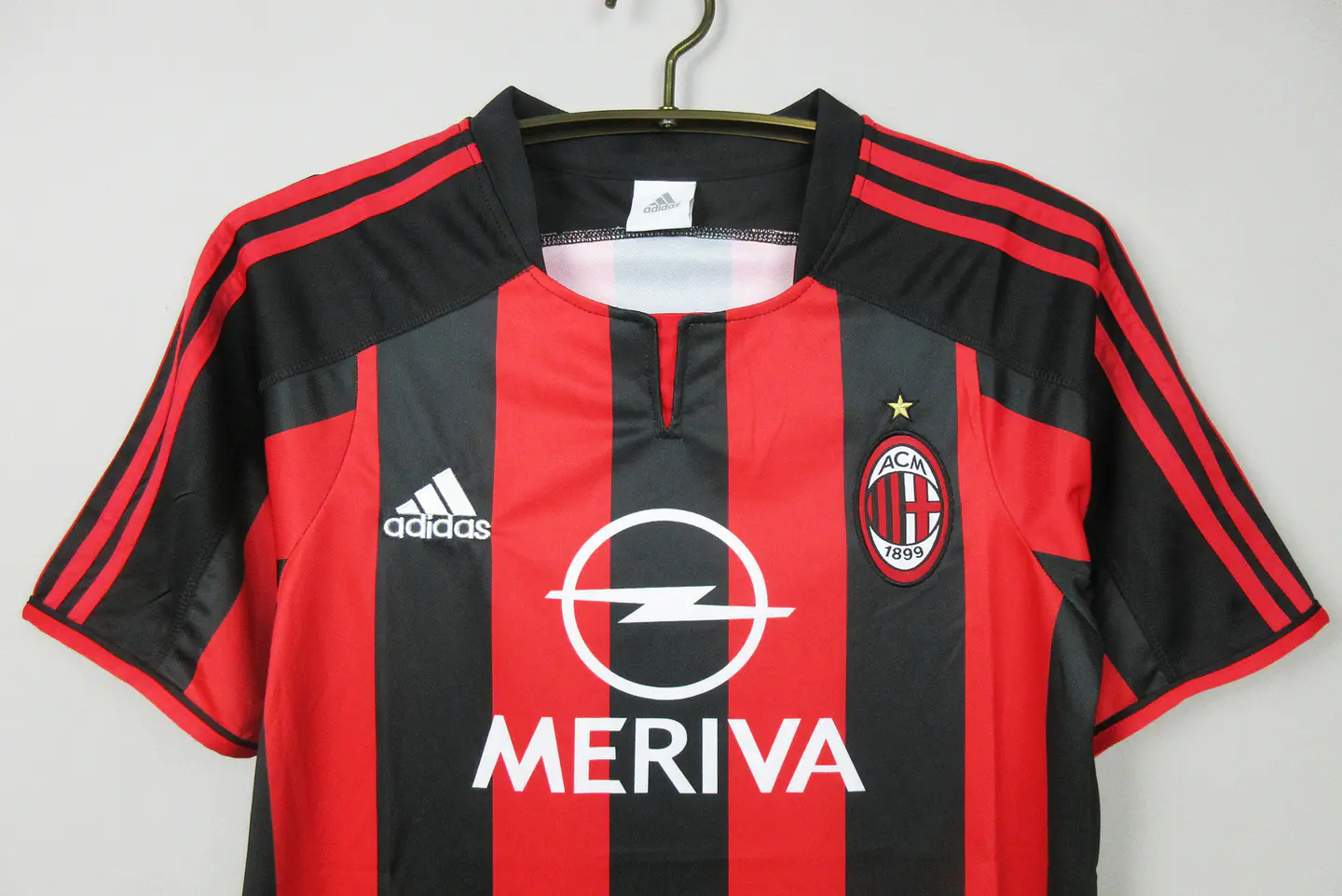 Milan Home 03/04 3