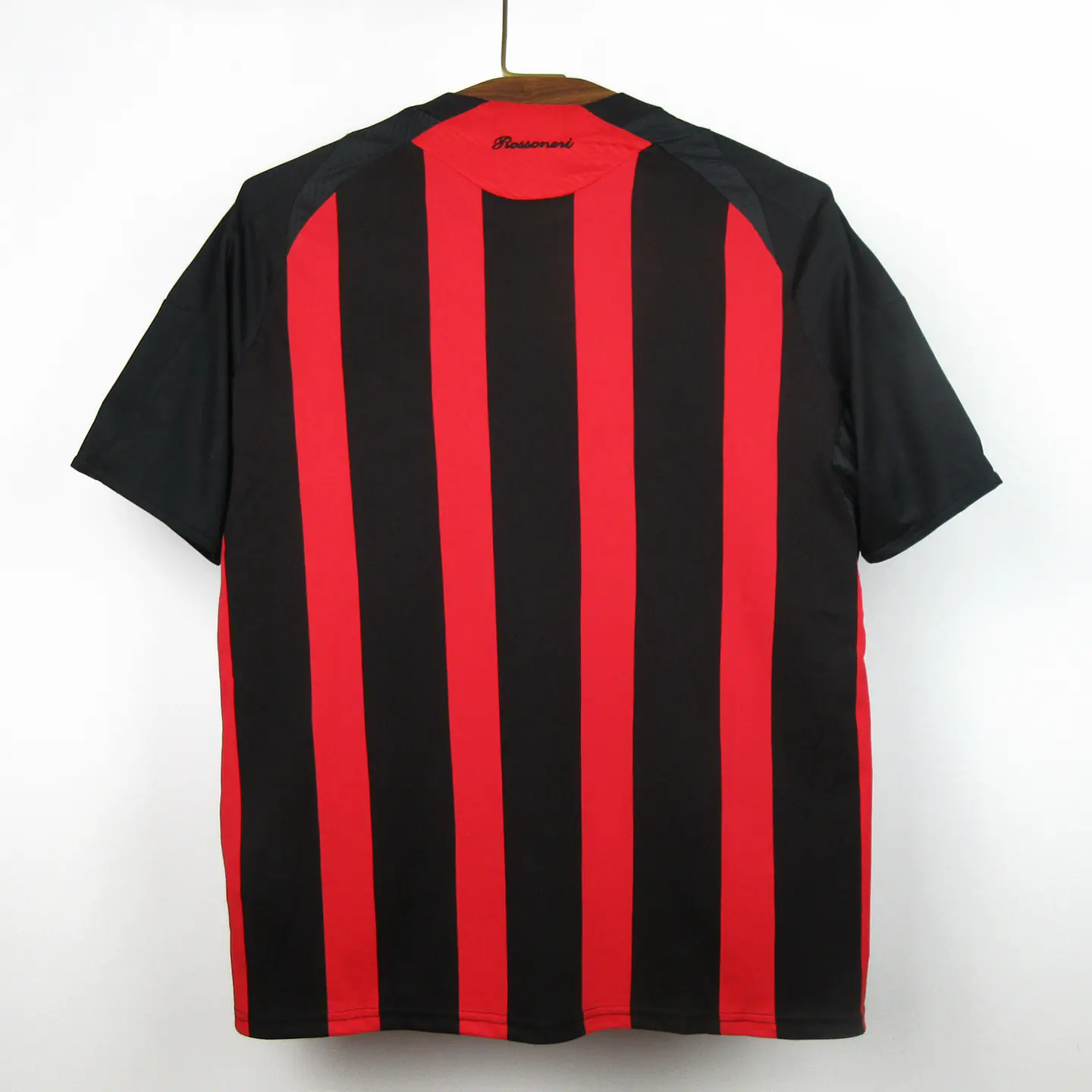 Milan Home 08/09 3