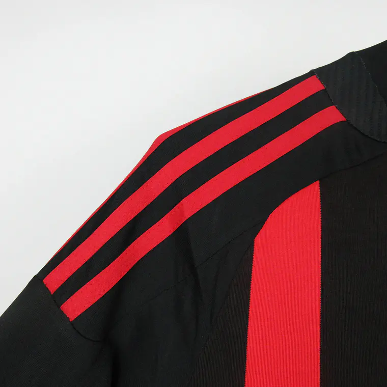 Milan Home 08/09 6