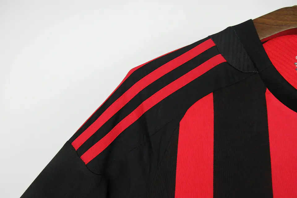 Milan Home 08/09 6